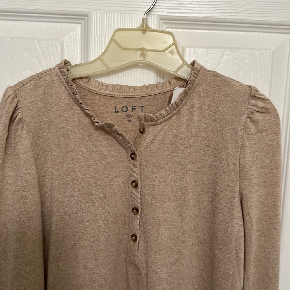 Loft Women’a Henley Top - Picture 3 of 4